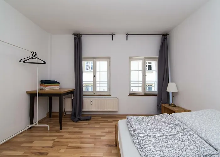 Oldtown Andreasstrasse * Dusseldorf