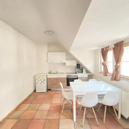 Oldtown Andreasstrasse * דיסלדורף